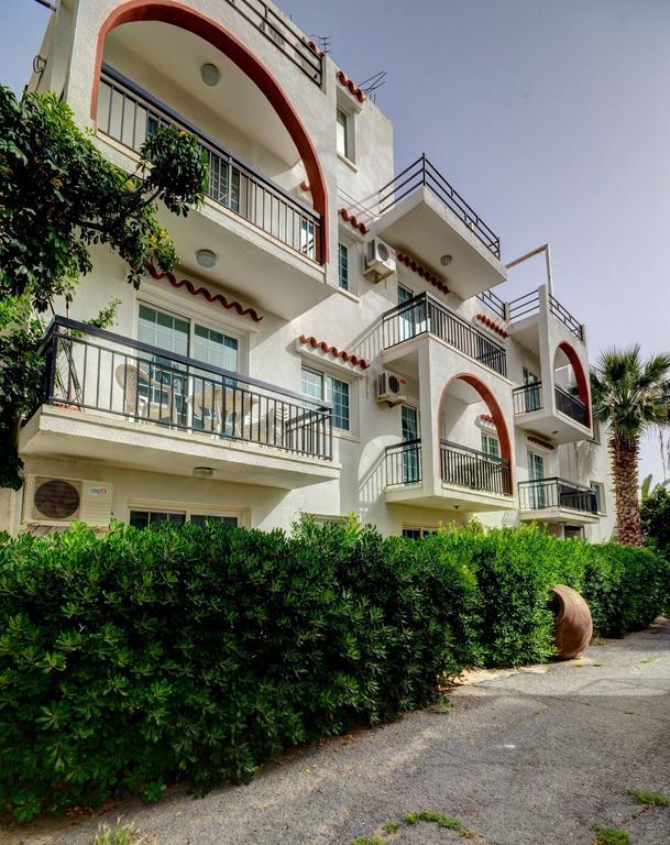 Renos Apartments Polis Kültér fotó