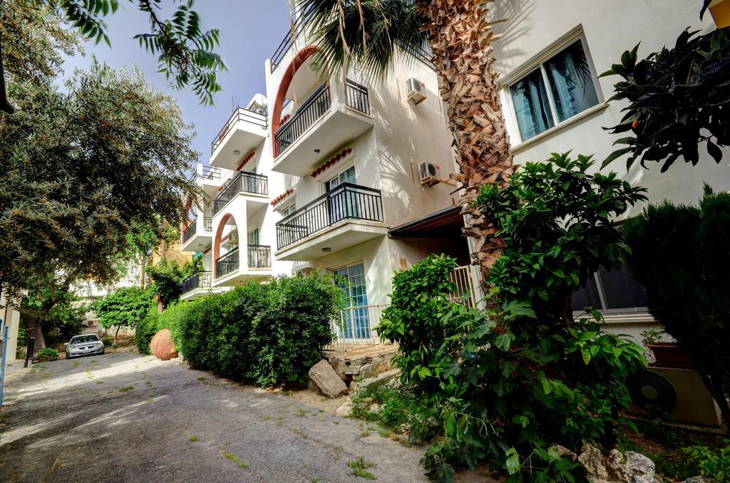 Renos Apartments Polis Kültér fotó