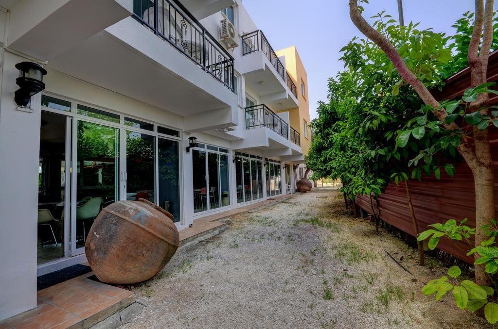 Renos Apartments Polis Kültér fotó