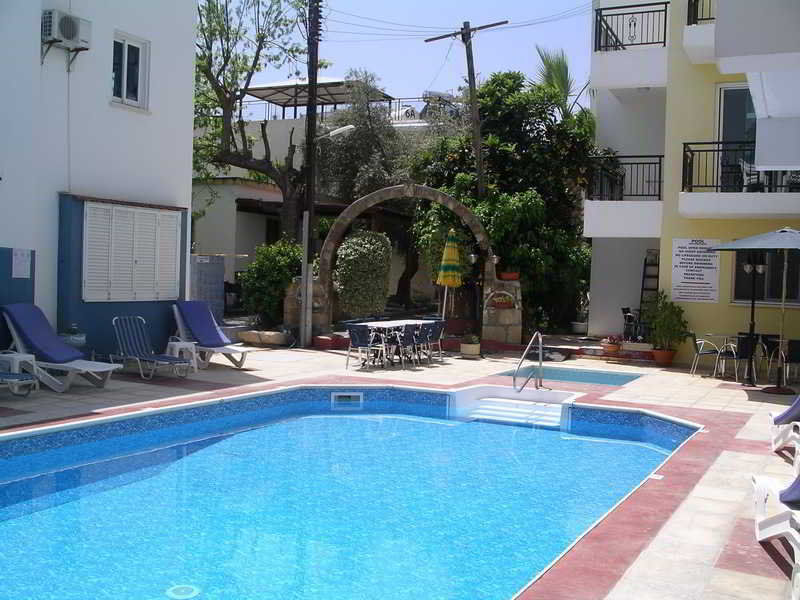 Renos Apartments Polis Kültér fotó